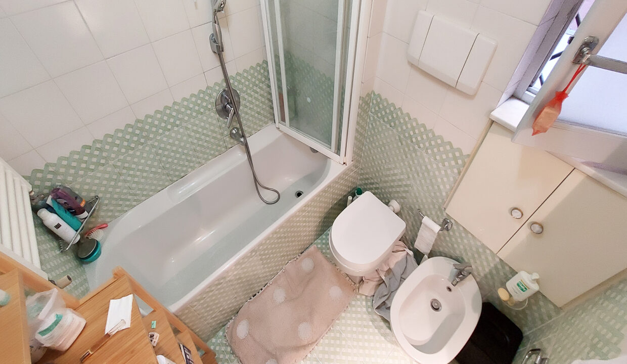 BAGNO22